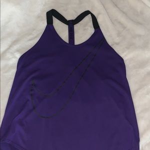 women’s nike tank